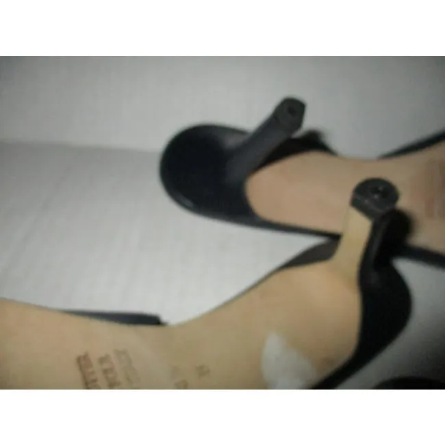 Bellofatto Black Leather Slingback Olly Elastic Strap Pumps Size Us