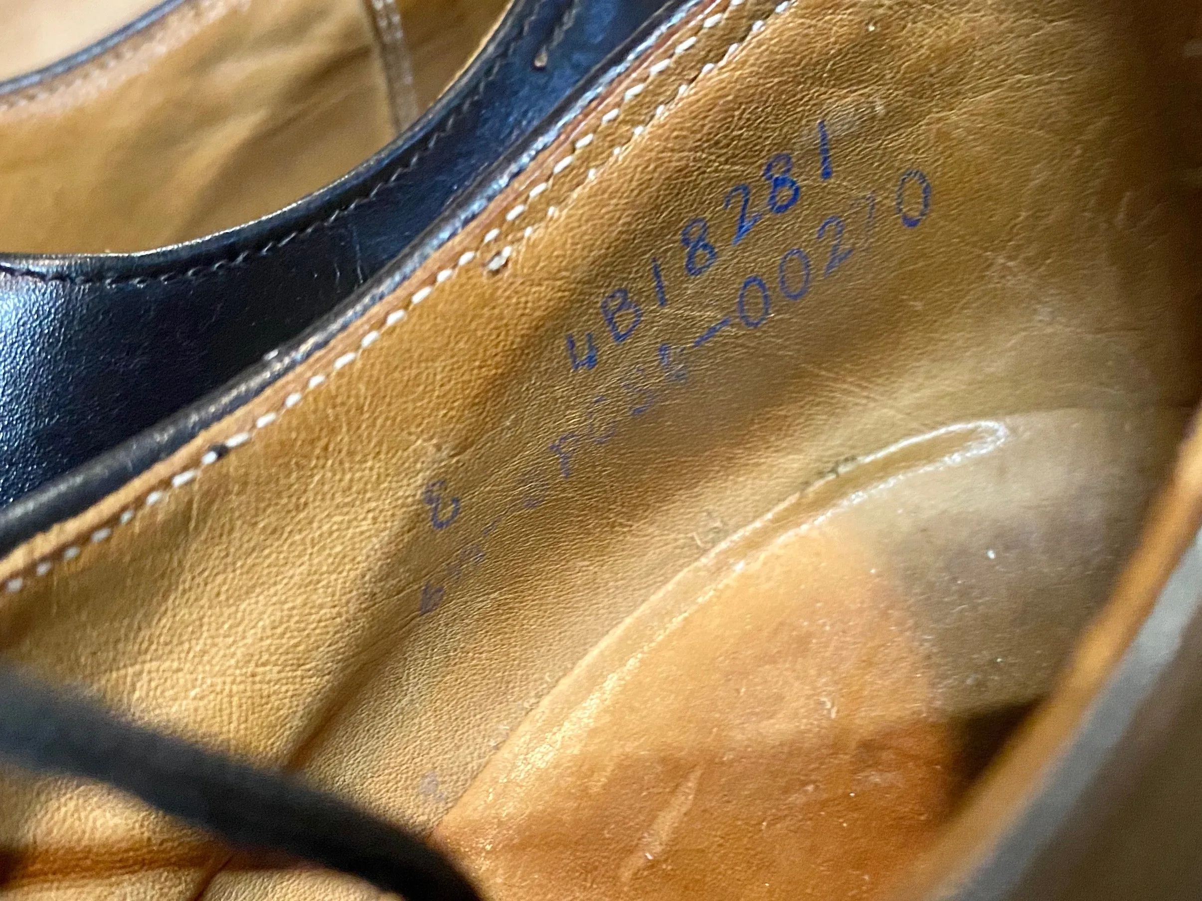 Cap Toe Mid-Century Oxford Shoes 6.5M 39/40 (Canada)