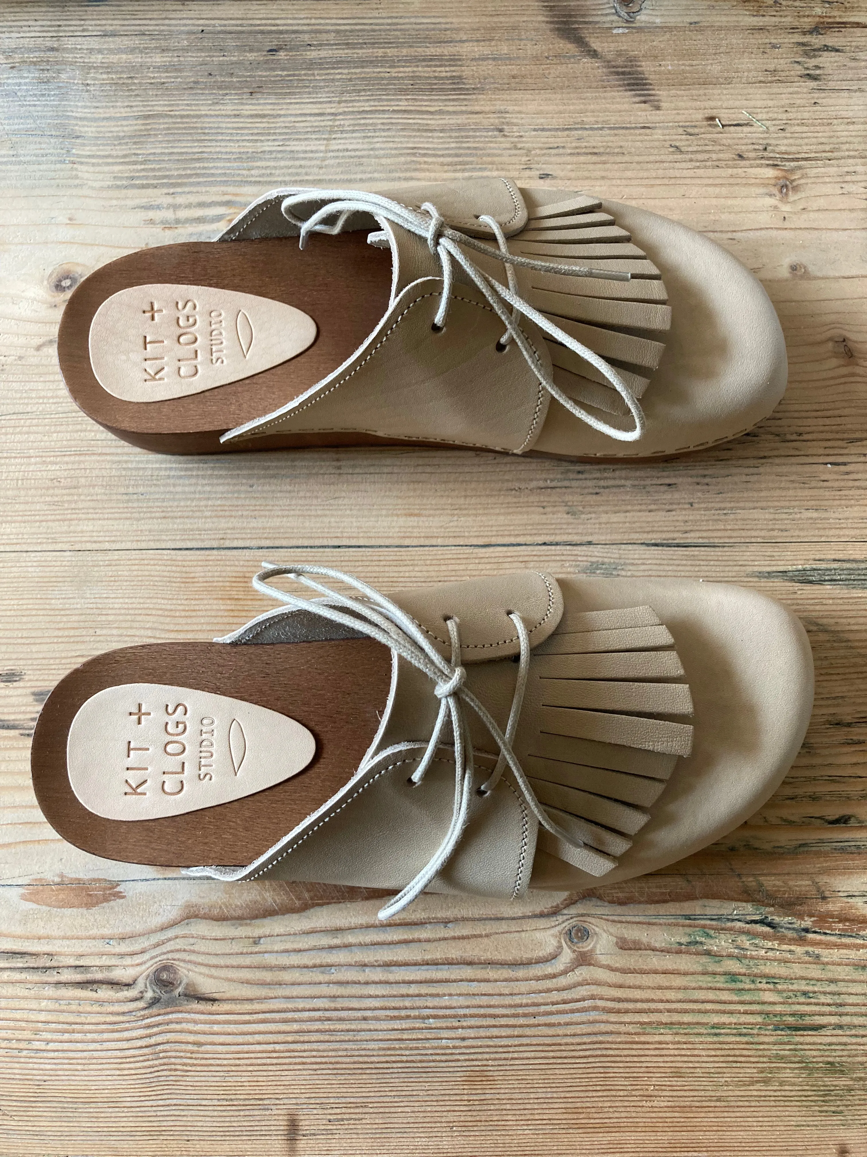 Kitty Clogs | Flex base loaf clog | Stone