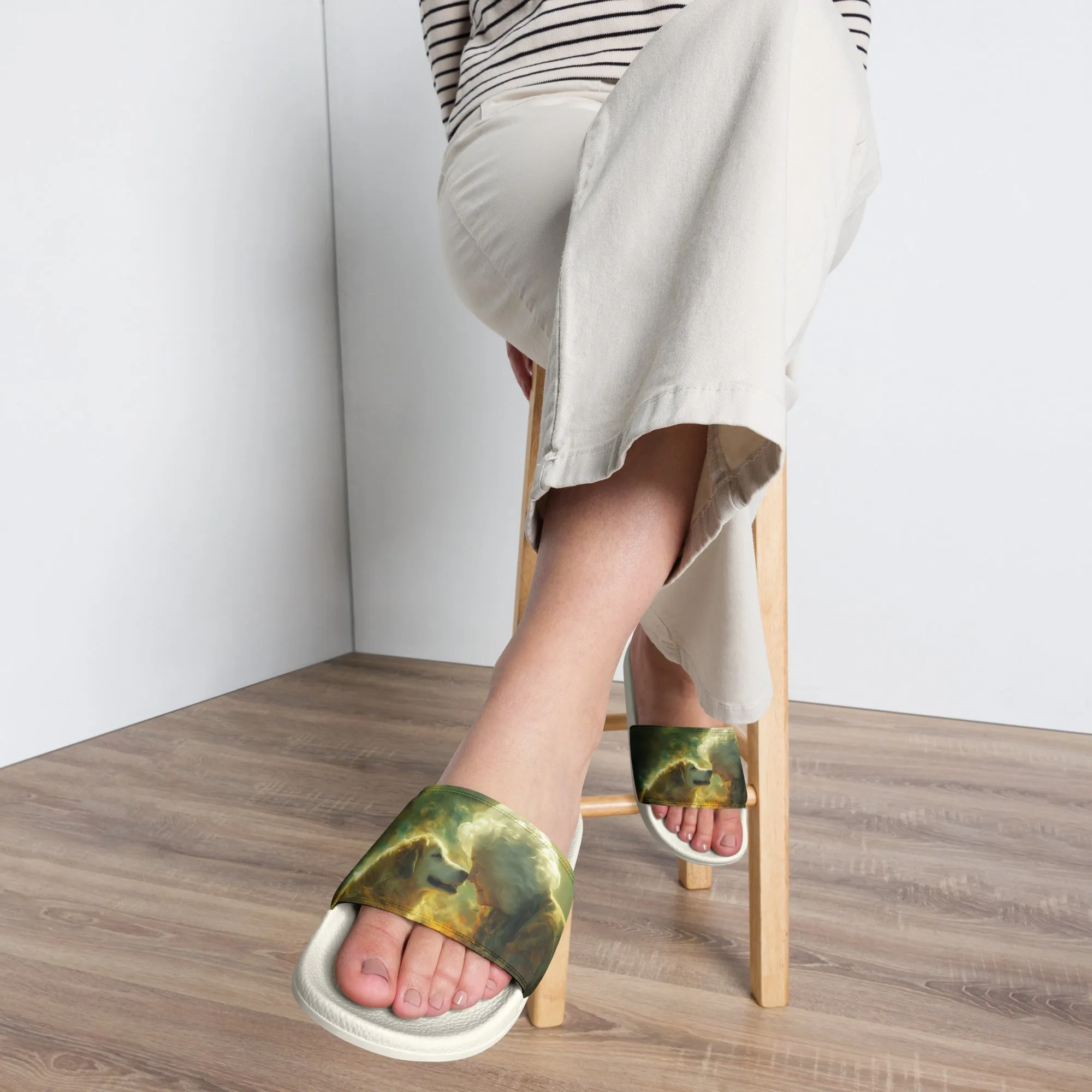 Tender Tails Women's slides